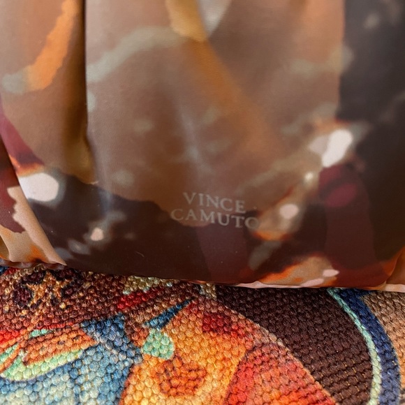 Vince Camuto Clutch NWT 10 X 6 - Picture 3 of 15